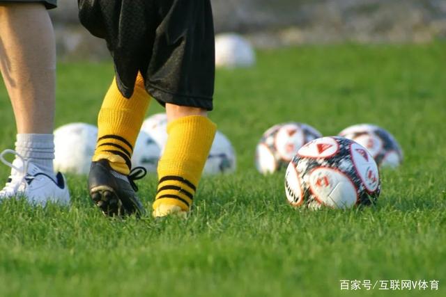 国足招入多名新人 中国足球闻到了春天的气息