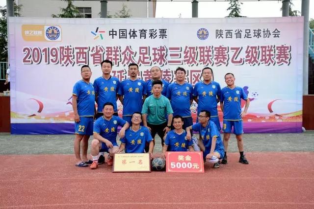 媒体人：杨瀚森下赛季需要争取到一个稳定轮换 未来才能留在这里
